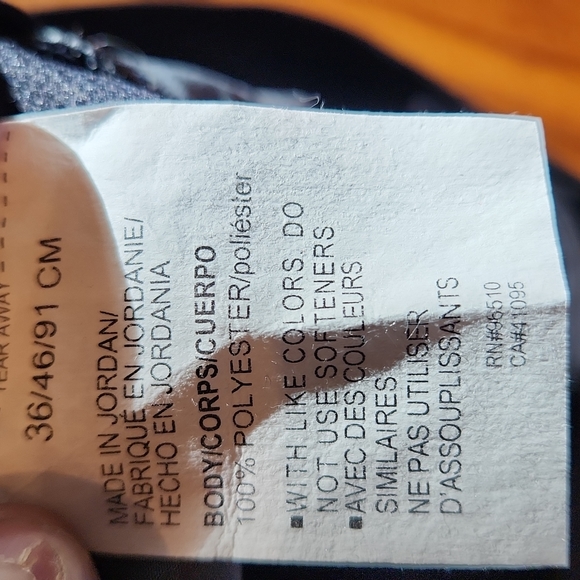 Under Armour Tech Shorts - Picture 7 of 8